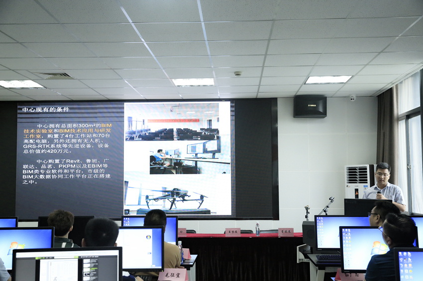 1532407953135606.jpg 1532407953135606.jpg